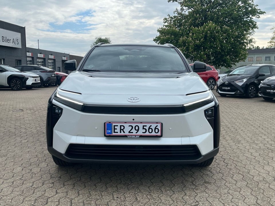Toyota bZ4X 73 Executive AWD 5d