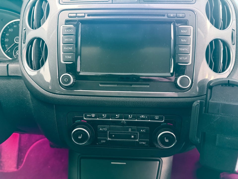 VW Tiguan 2,0 TDi 177 R-line DSG 4Motion 5d