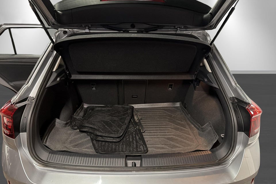 VW T-Roc 1,5 TSi 150 Life DSG 5d