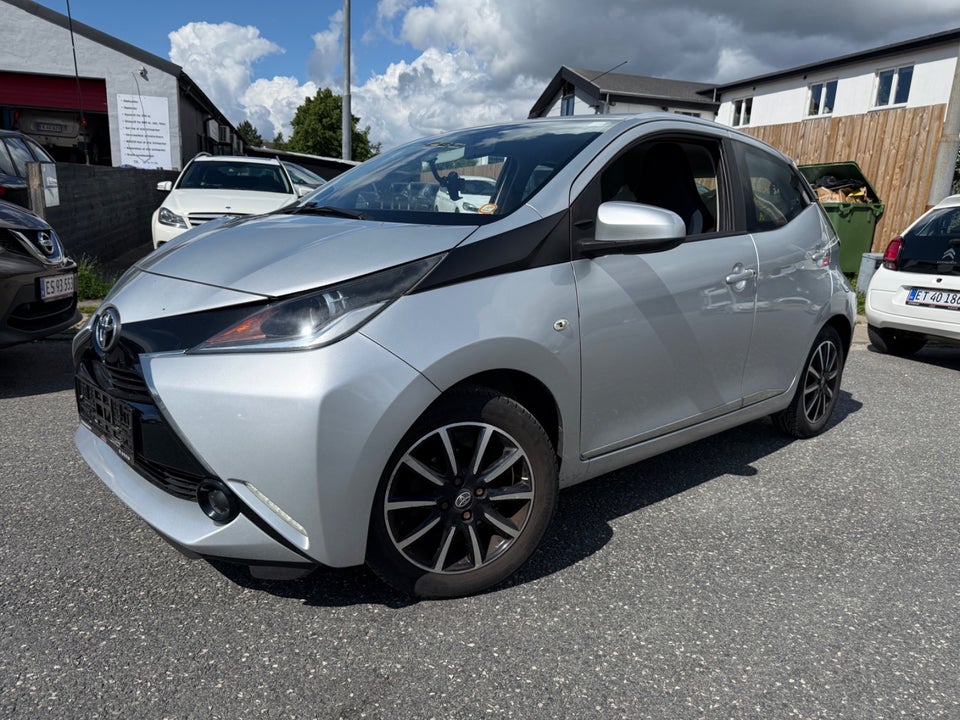 Toyota Aygo 1,0 VVT-i x-cite 5d