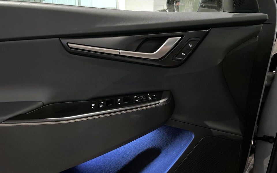 Kia EV6 84 Long Range Upgrade 5d