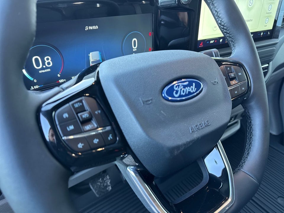 Ford Transit Custom 320L 2,0 EcoBlue Limited aut.