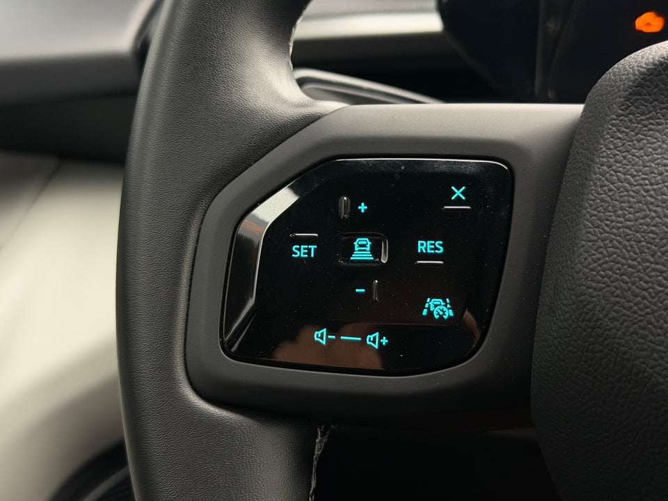 Ford Capri 77 Select Extended Range 5d