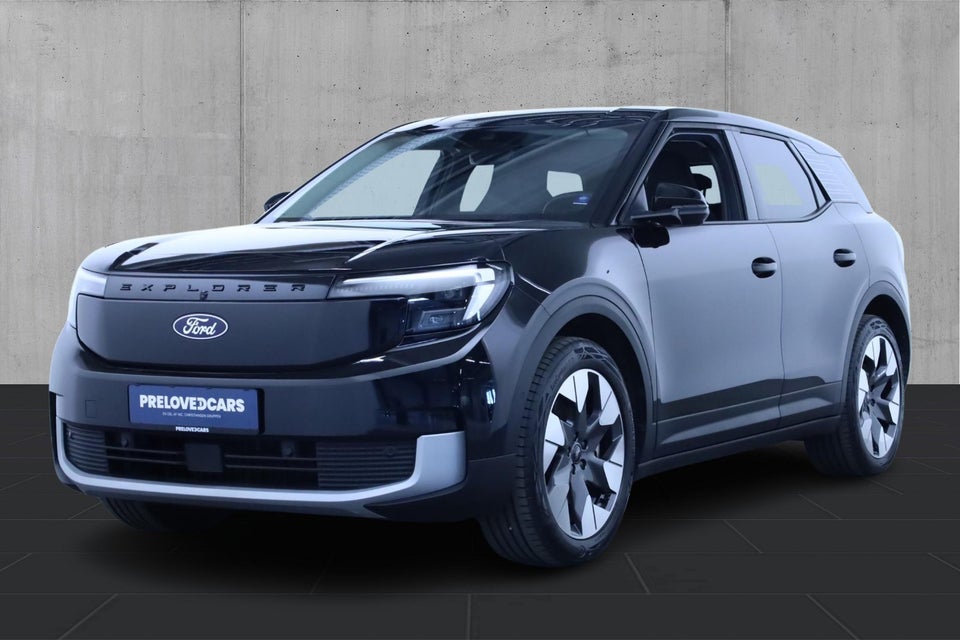 Ford Explorer 77 Premium Extended Range 5d