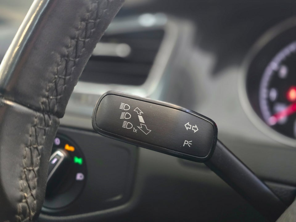VW Golf VII 1,5 TSi 130 Comfortline DSG 5d
