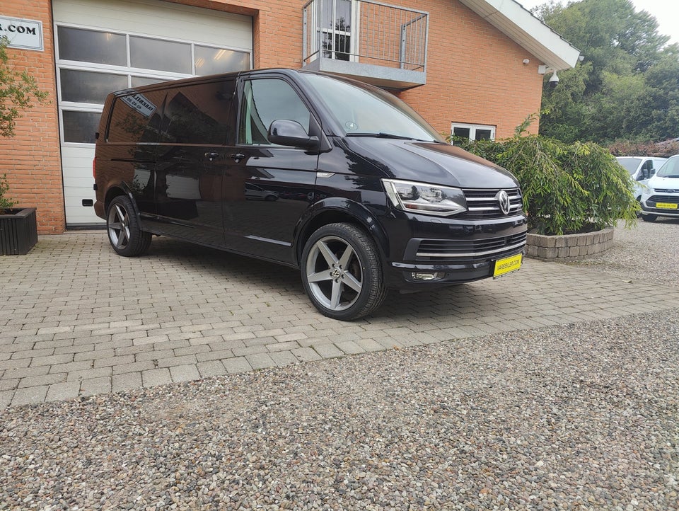 VW Transporter 2,0 TDi 150 Kassevogn lang