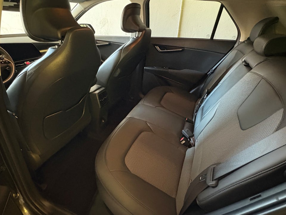 Kia Niro 64 EV Prestige 5d