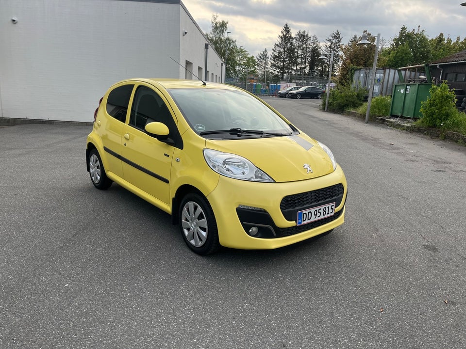 Peugeot 107 1,0 Sportium 5d