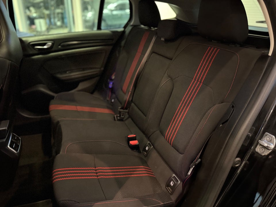 Renault Megane IV 1,6 E-Tech R.S. Line Sport Tourer 5d