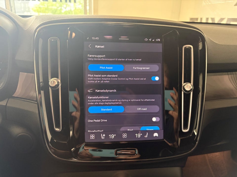 Volvo XC40 P6 ReCharge Plus 5d