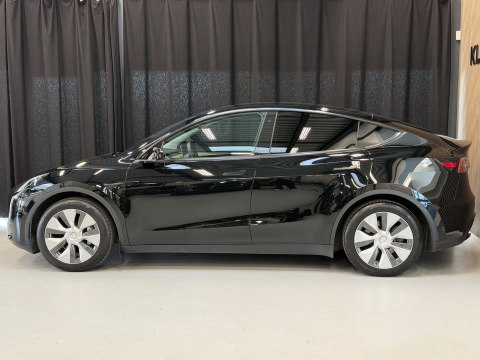 Tesla Model Y RWD 5d