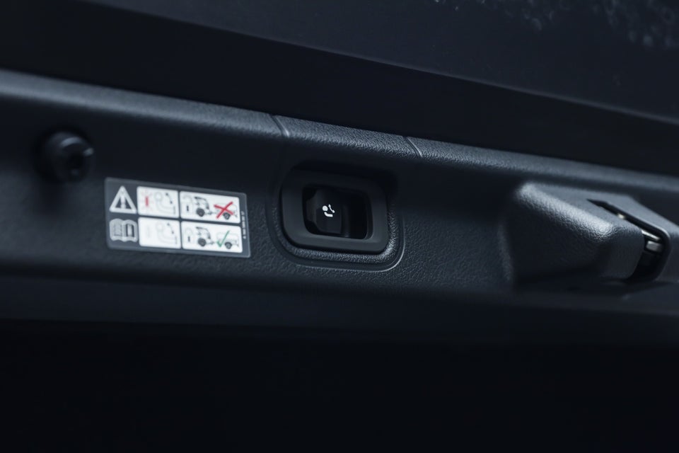 Mercedes EQE350+ AMG Line 4d