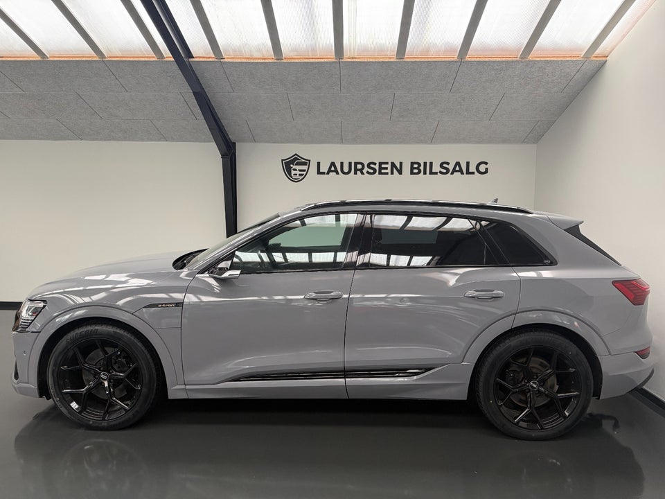 Audi e-tron 55 Advanced quattro 5d