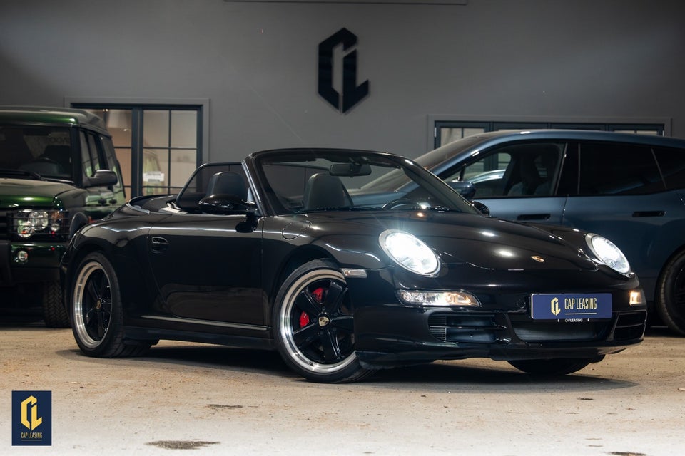 Porsche 911 Carrera 4S 3,8 Cabriolet Tiptr. 2d