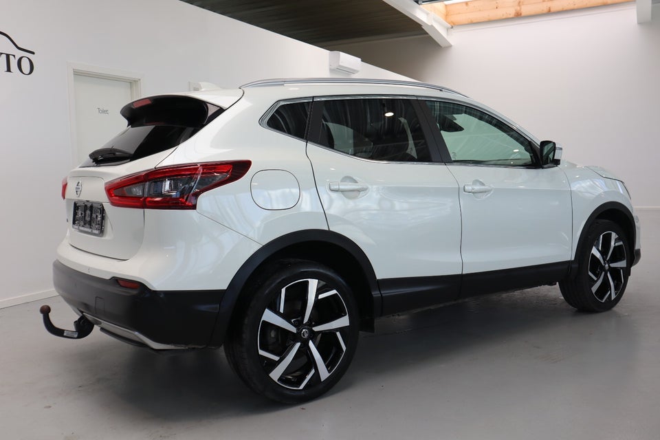 Nissan Qashqai 1,5 dCi 115 Tekna 5d