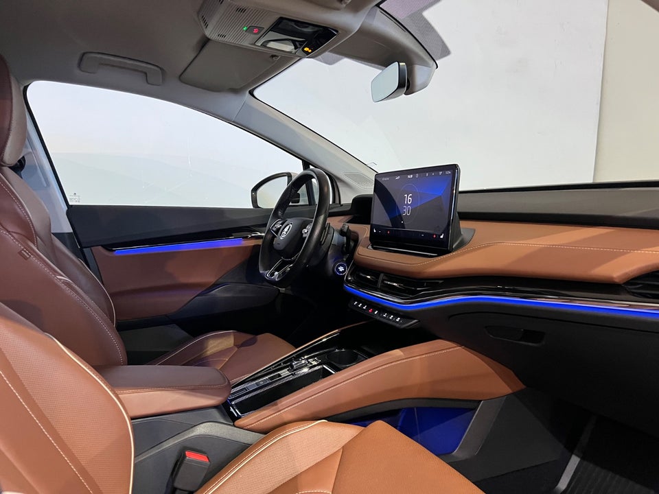 Skoda Enyaq 80 iV Plus ecoSuite 5d