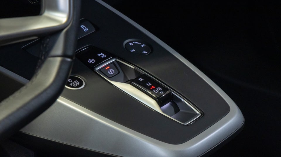 Audi Q4 e-tron 40 Advanced 5d