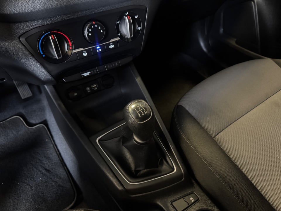 Hyundai i20 1,25 Life 5d