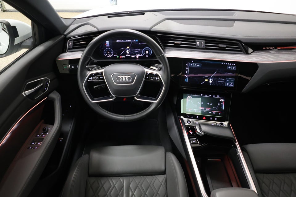 Audi e-tron 55 S-line quattro 5d