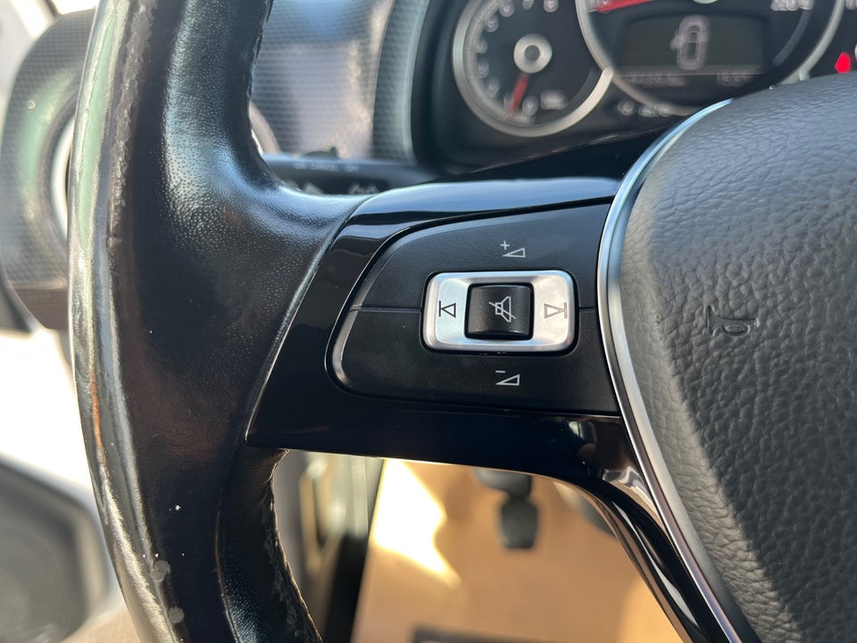 VW Up! 1,0 MPi 60 Move Up! BMT 5d