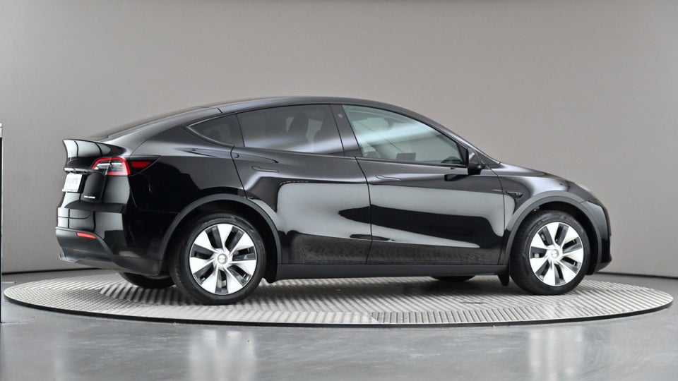 Tesla Model Y Long Range AWD 5d