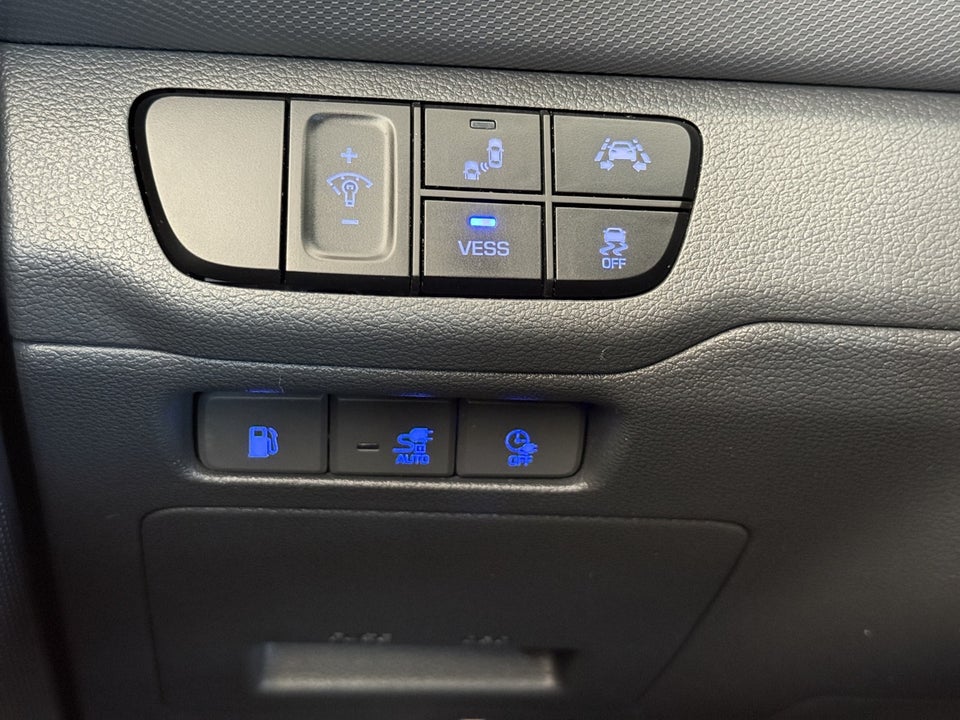 Hyundai Ioniq 1,6 PHEV Premium DCT 5d