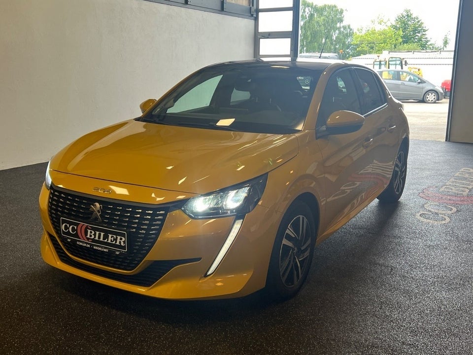 Peugeot 208 1,2 PureTech 100 Allure Sky 5d