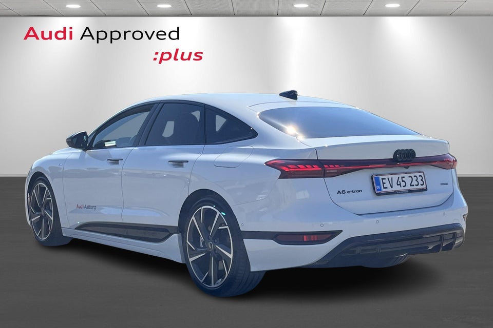 Audi A6 e-tron S-line plus Sportback quattro 5d