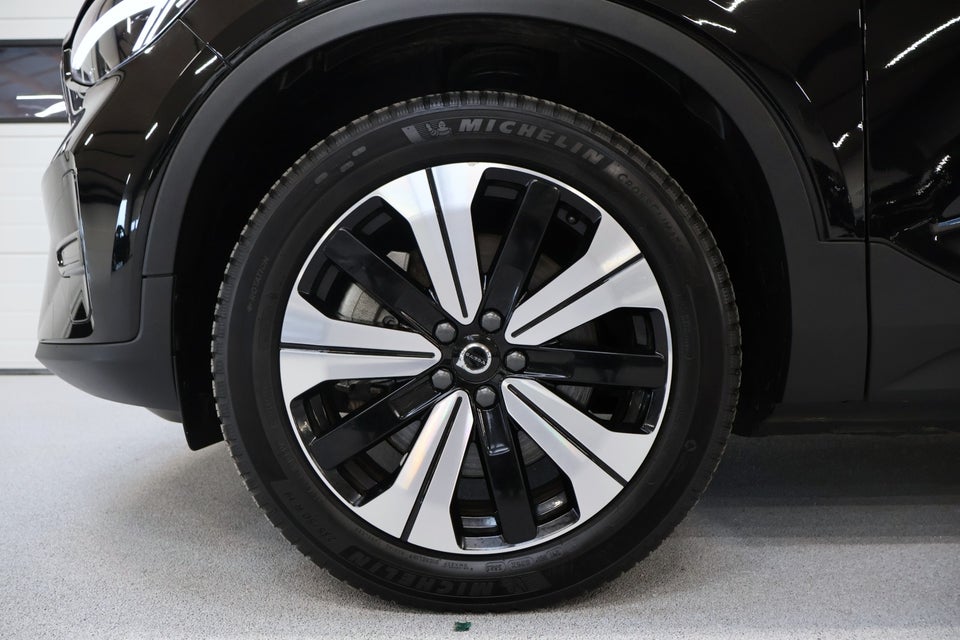 Volvo XC40 ReCharge Extended Range Plus 5d