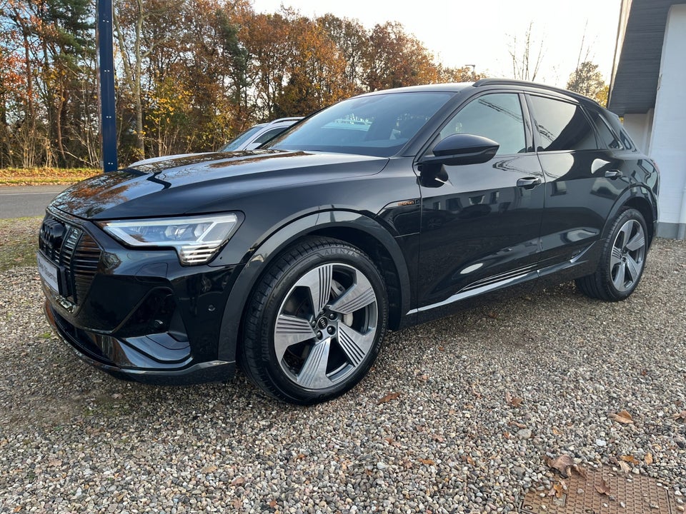 Audi e-tron 55 S-line quattro 5d