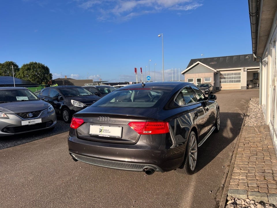 Audi A5 1,8 TFSi 144 S-line Sportback Multitr. 5d