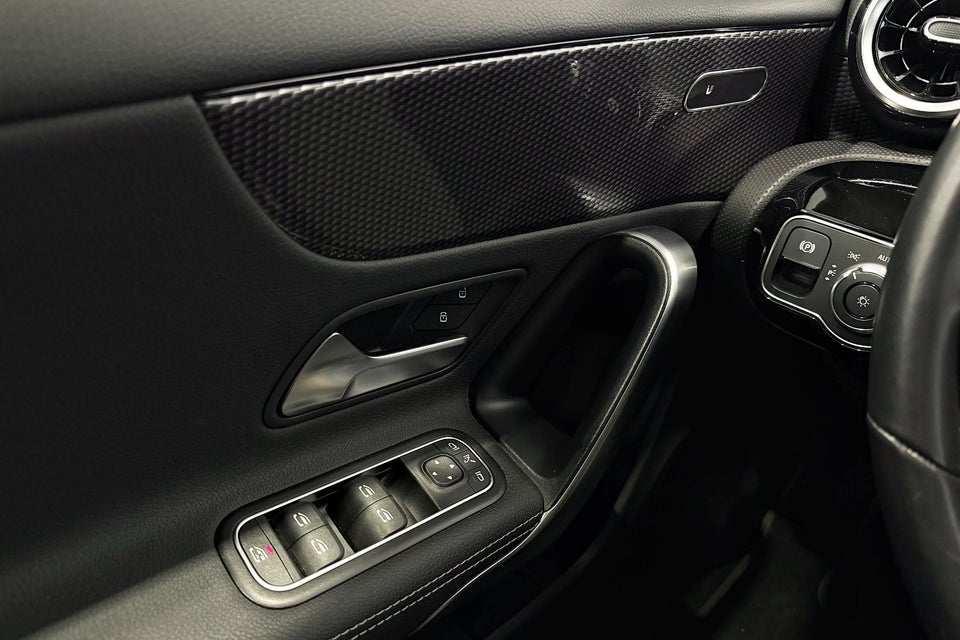 Mercedes A250 e 1,3 Progressive aut. 4d