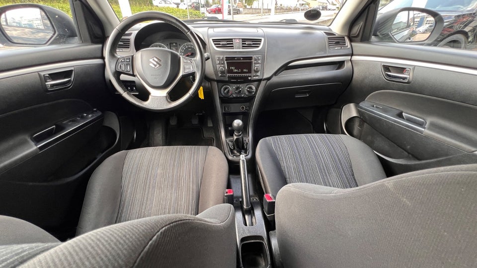 Suzuki Swift 1,2 Dualjet Comfort 5d