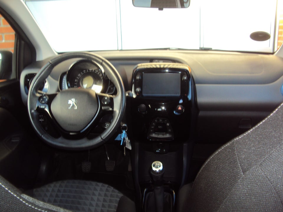 Peugeot 108 1,0 e-VTi 72 Final Edition 5d