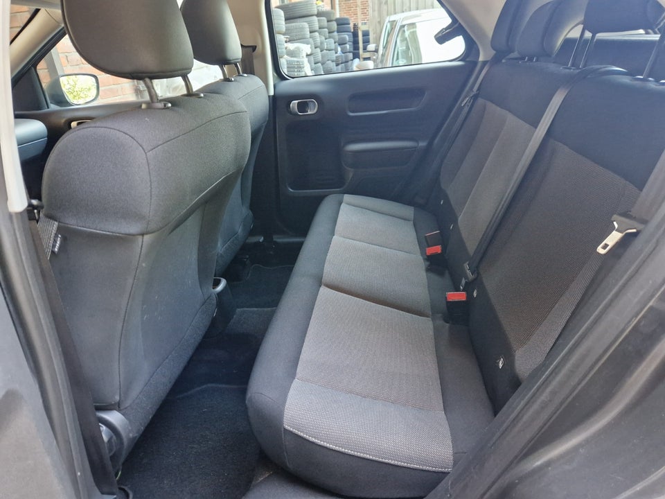 Citroën C4 Cactus 1,2 PureTech 82 Feel 5d