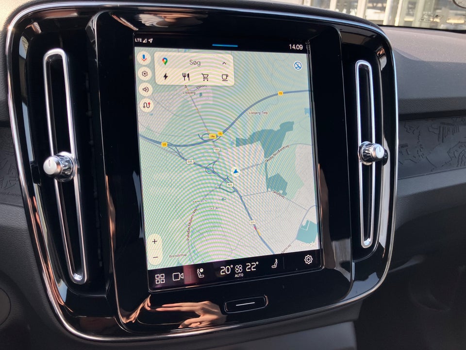 Volvo XC40 P6 ReCharge Core 5d