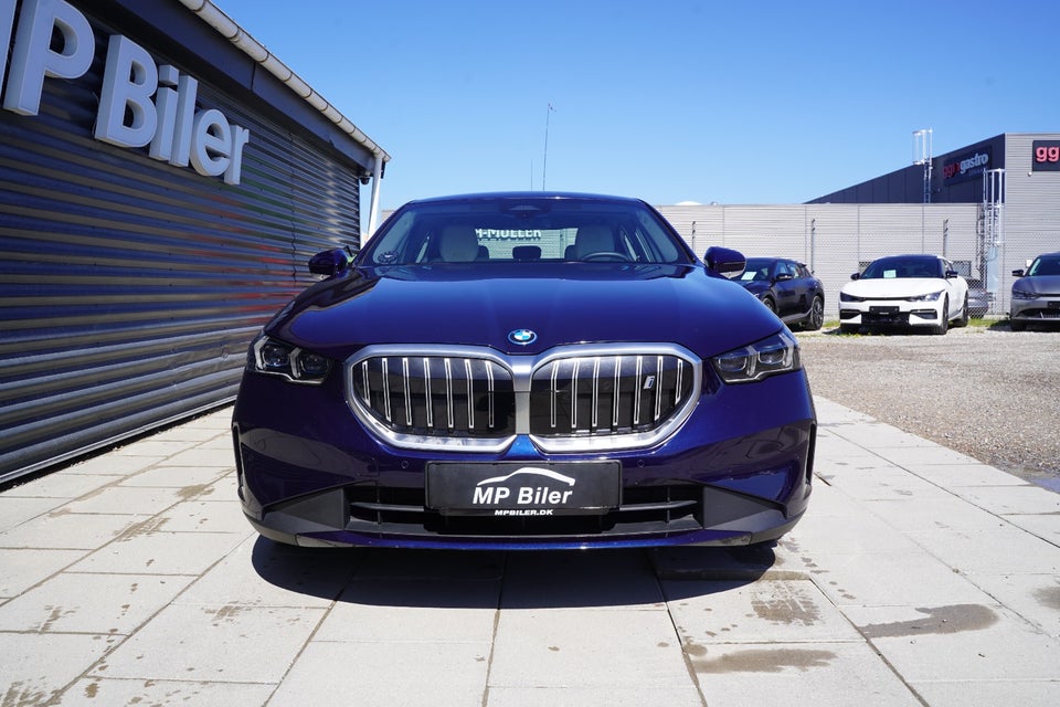 BMW i5 eDrive40 Sport Line 4d