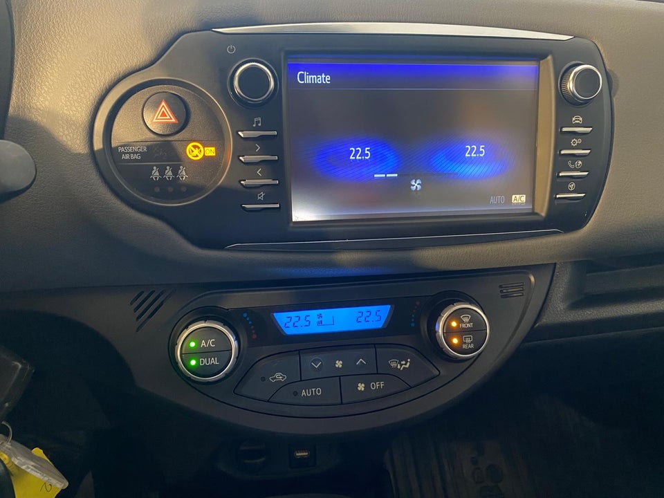 Toyota Yaris 1,5 Hybrid H2 e-CVT 5d