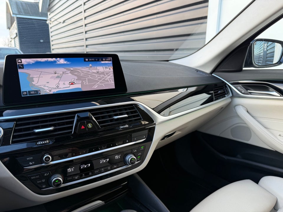 BMW 530e 2,0 Sport Line aut. 4d