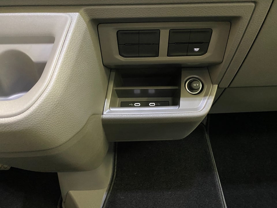 MAN TGE 2,0 3.140 Kombi L3H2 aut. FWD