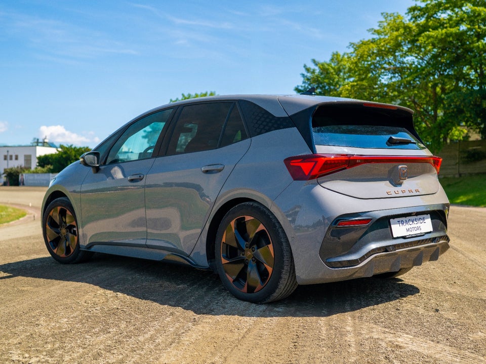 Cupra Born 58 e-Boost 5d