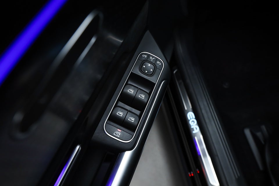 Mercedes EQA250+ AMG Advance 5d