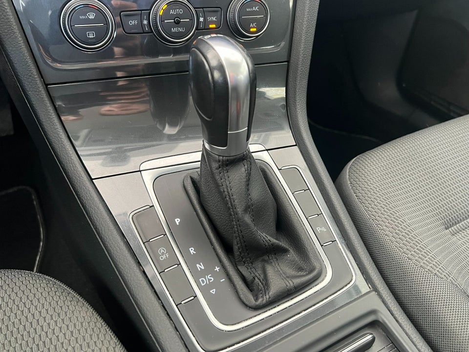 VW Golf VII 1,5 TSi 150 Comfortline DSG 5d