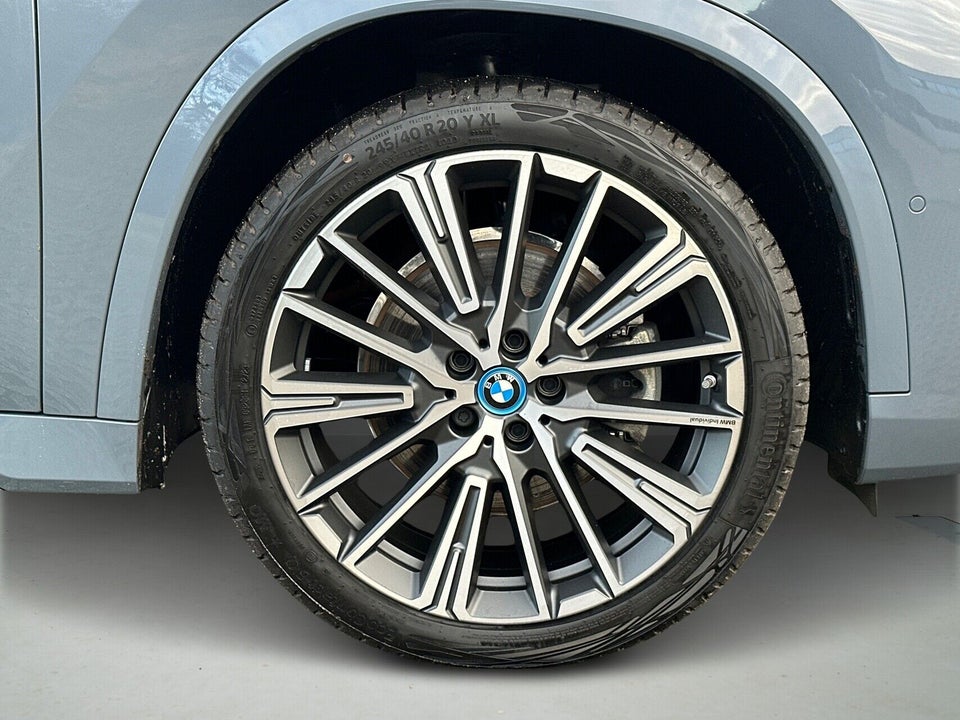 BMW iX1 xDrive30 M-Sport 5d