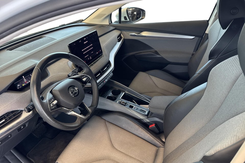 Skoda Enyaq 80 iV Premium 5d