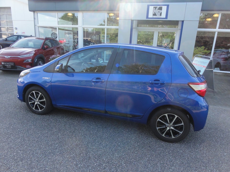 Toyota Yaris 1,5 Hybrid H2 Premium e-CVT 5d