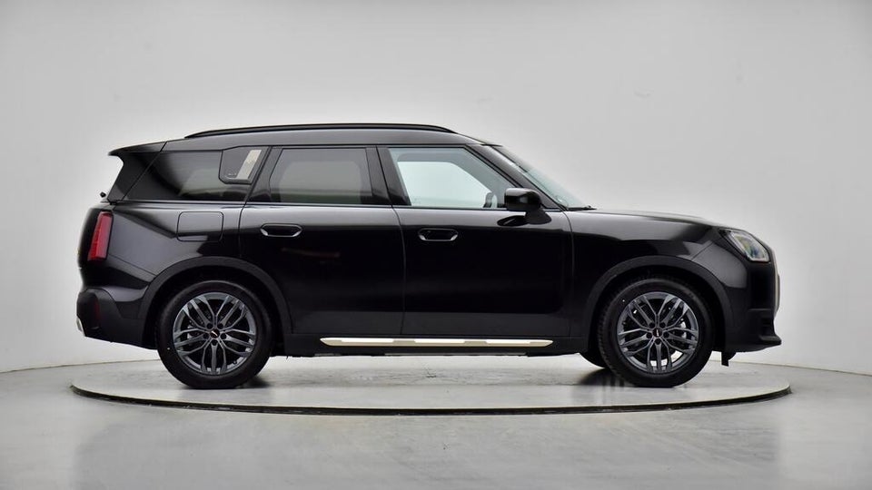 MINI Countryman SE Favoured Trim XL ALL4 5d