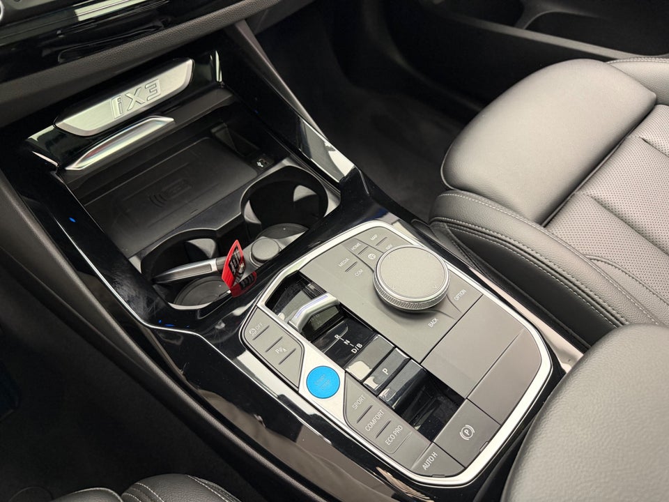 BMW iX3 Charged M-Sport 5d