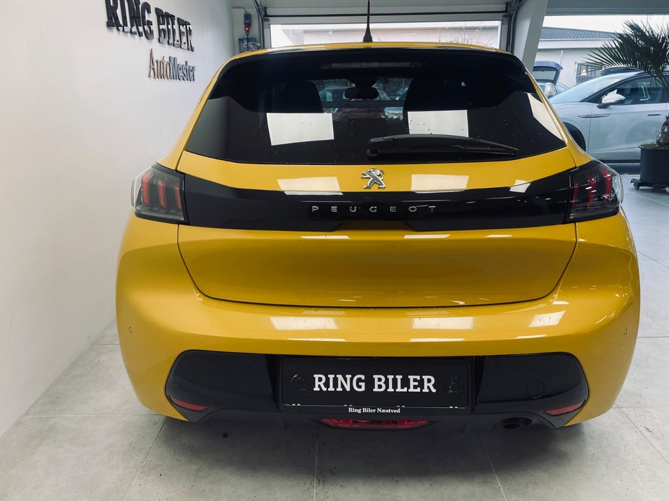 Peugeot 208 1,2 PureTech 100 Allure 5d