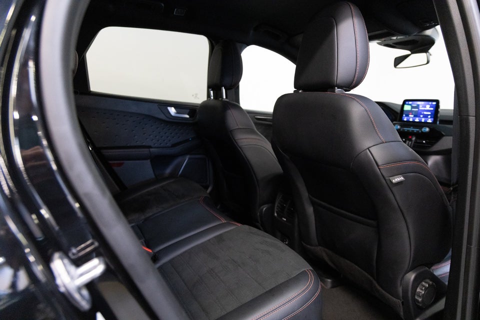 Ford Kuga 2,5 PHEV ST-Line X CVT 5d